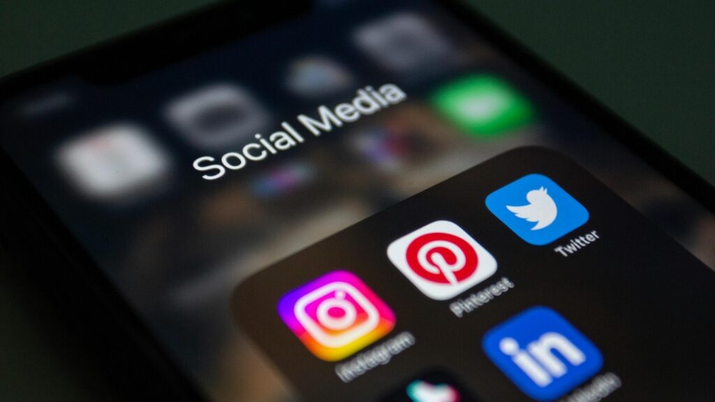 Social media marketing